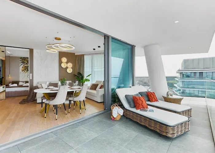 Wave Resort&spa - Penthouse アパート ミエンジズドロイェ