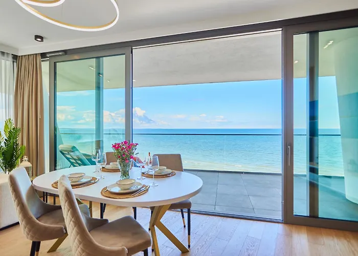 アパート Wave Resort&spa - Penthouse ミエンジズドロイェ